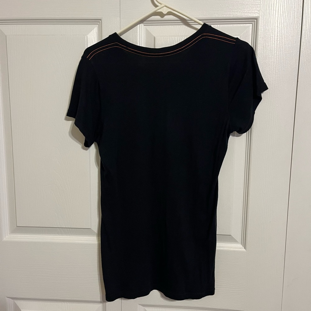 Miss Me Black Tee with Red Heart - I love Miss Me - Picture 2 of 9